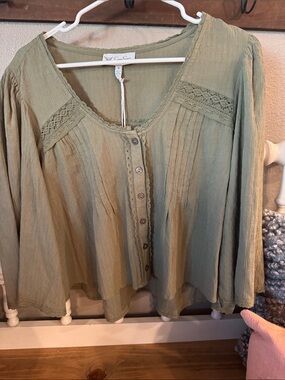 Jessica Simpson Sage Green Button-Front Lace Trim Blouse